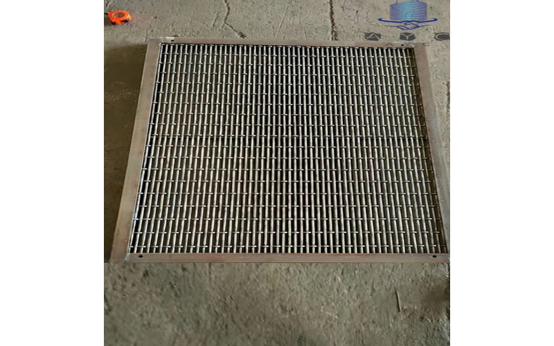 什么叫熱鍍鋅密型鋼格柵板